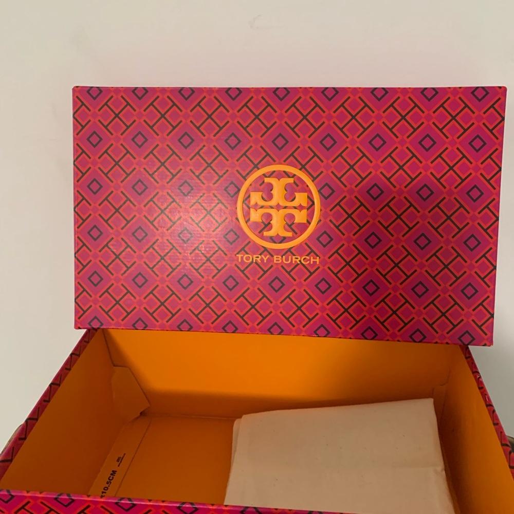 Tory Burch shoe box with dust bag